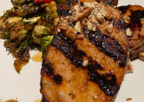Yosemite Ranch Steak, Fish, Bar