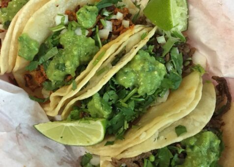 Taqueria Y Panaderia Santa Cruz