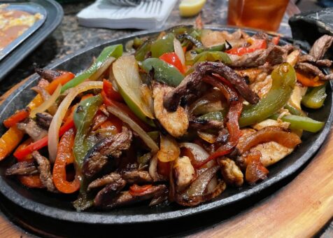 Ponak's Mexican Kitchen & Bar
