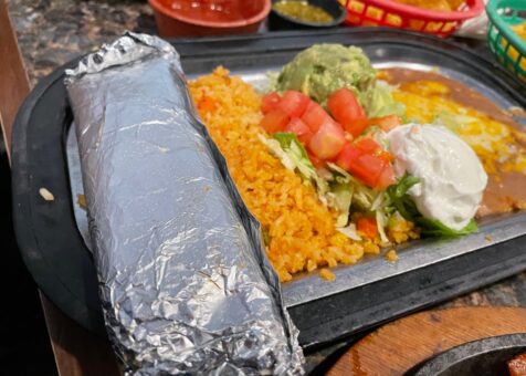Ponak's Mexican Kitchen & Bar