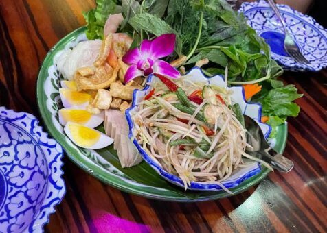Lao Table