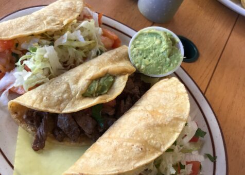 La Playa Taco Shop