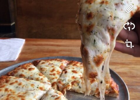 Wick's Pizza Parlor & Pub