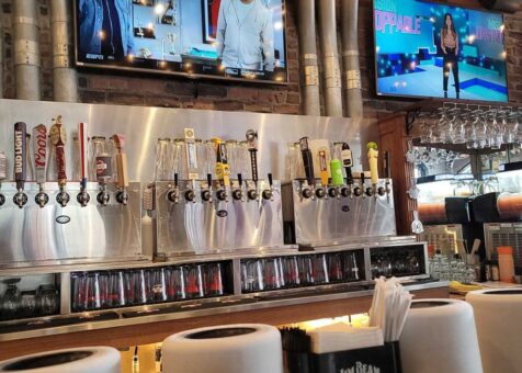 BoomBozz Pizza & Taphouse