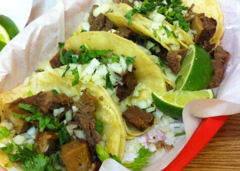 Taqueria Y Panaderia Santa Cruz
