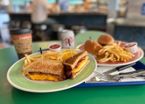 Phil's Deli & Grill - Farmer's Market