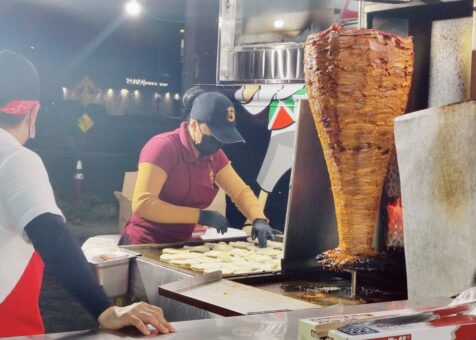 Leo's Taco Truck