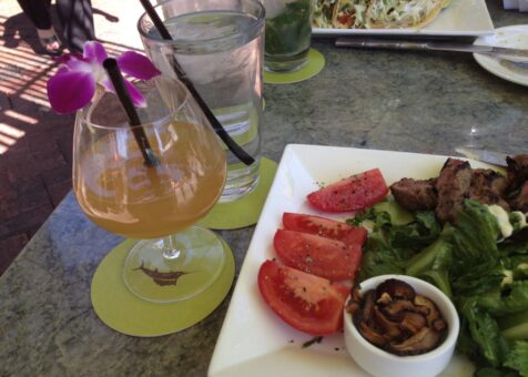 Tommy Bahama Restaurant & Bar