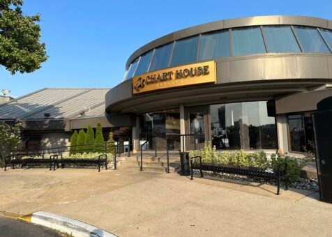 Chart House Restaurant