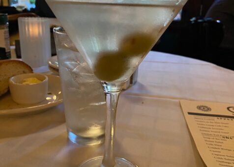 Gibsons Bar & Steakhouse