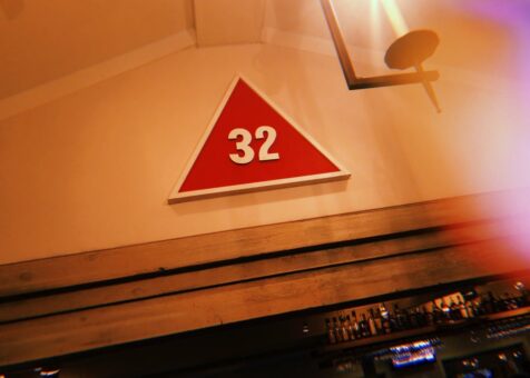 Marker 32