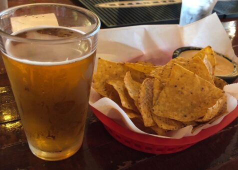 La Revolucion Cafe & Bar