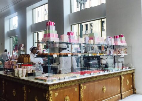 Bottega Louie