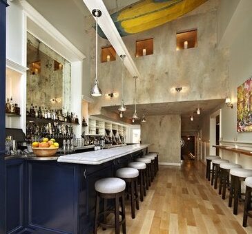 Hank's Oyster Bar