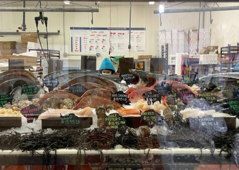 Groomer's Seafood