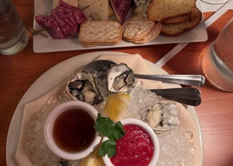 Scott's Seafood on The River