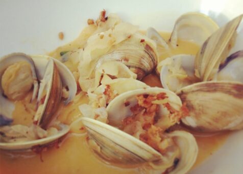 Hank's Oyster Bar